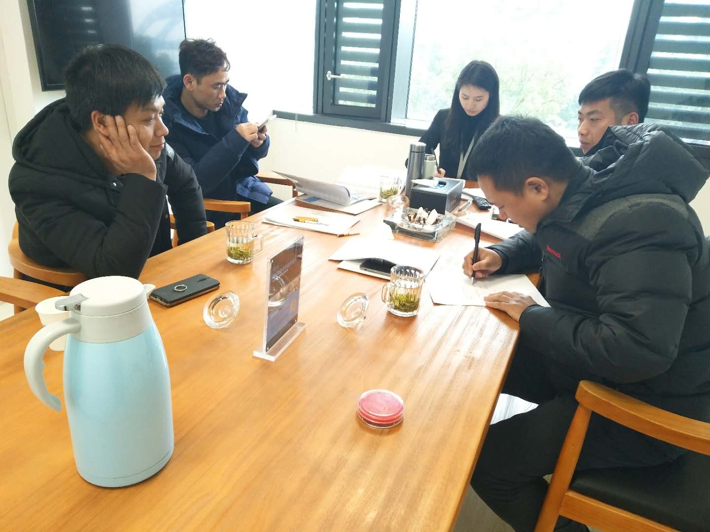 熱烈祝賀姚總、溫總團(tuán)隊(duì)簽約創(chuàng)綠家南京市區(qū)級(jí)代理！
